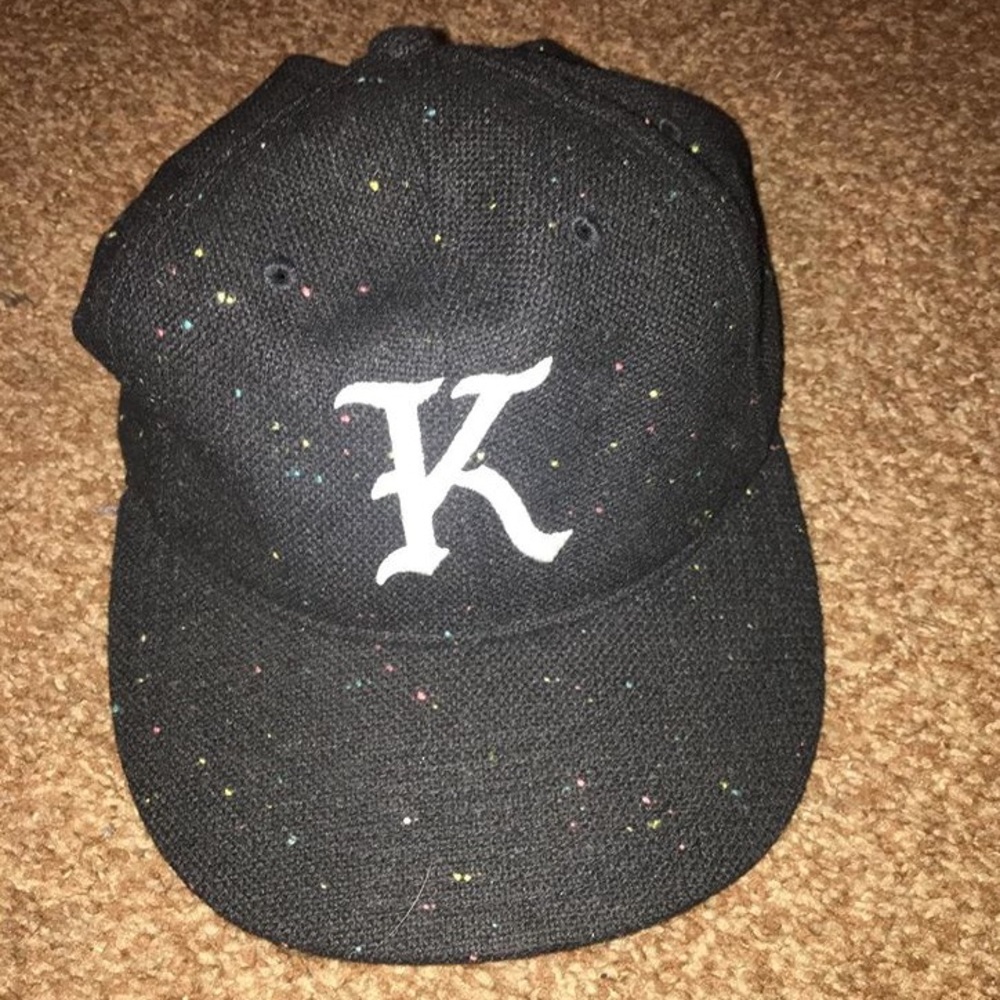 Bundle of 2 hats 🧢